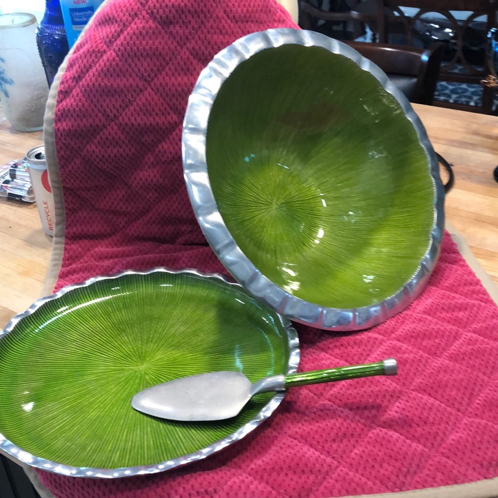 VINTAGE -Enameled 3pcs Serving Set